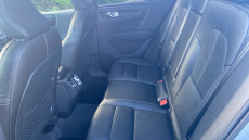 Volvo XC40 2.0 B4P Ultra Dark 5dr Auto Petrol Estate